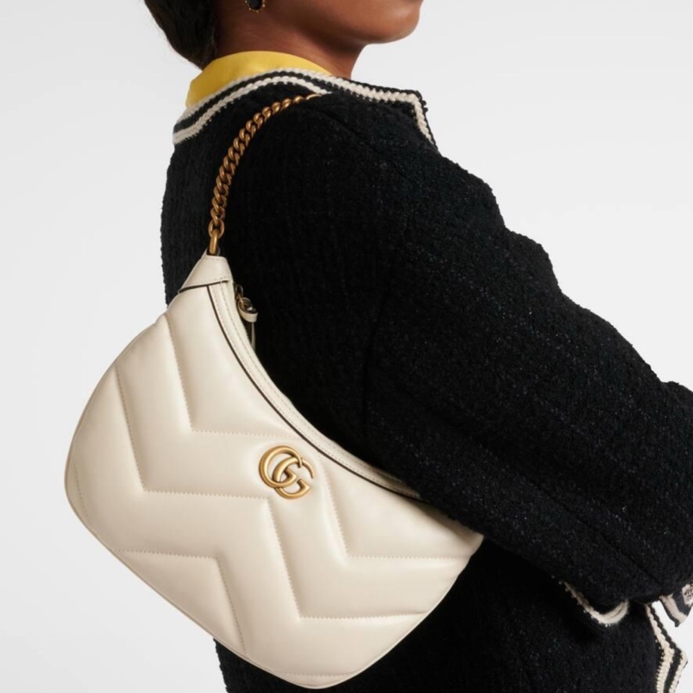 Authentic Gucci Ivory Shoulder Bag with Gold Chain